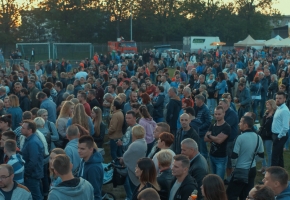 83.jpg