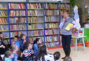 Malgorzata-zoltaszek-w-sycowskiej-bibliotece