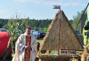 Dozynki-Gminne-2015